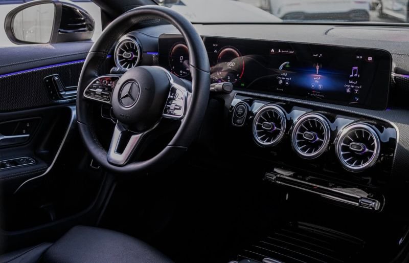 Mercedes CLA 250 4MATIC 6