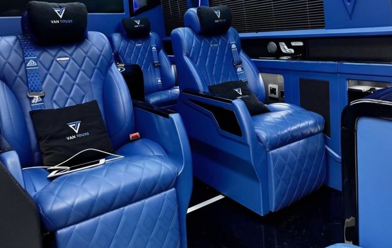 Mercedes Benz Sprinter VIP 4