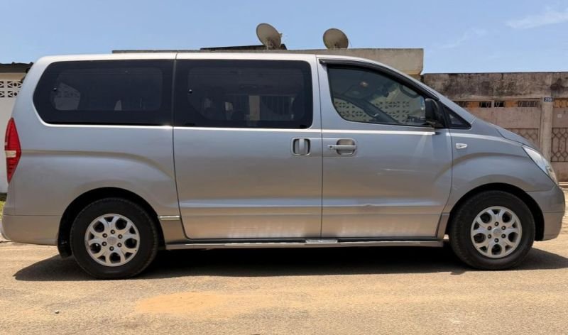 Hyundai Grand Starex 2