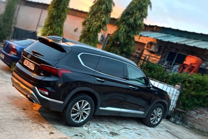 HYUNDAI SANTAFE 2020 1