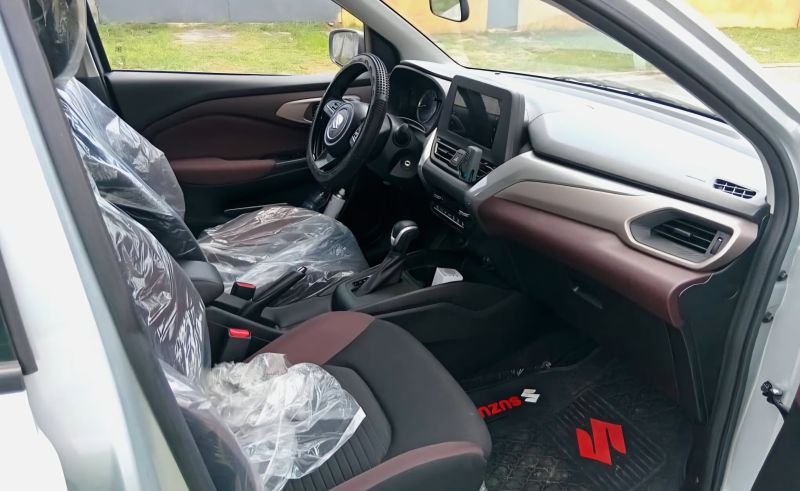 SUZUKI Fronx 2023 5