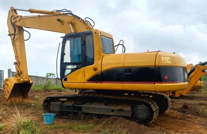 ENGINS LOURDS et ÉQUIPEMENTS 4