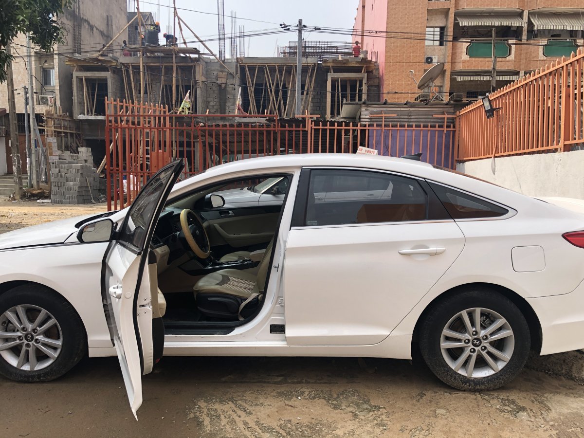Hyundai sonata 3