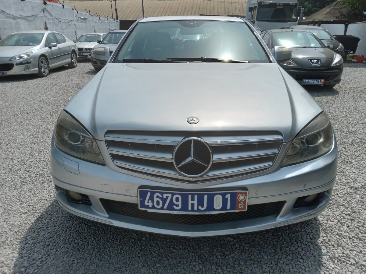 Mercedes c300 - extérieur