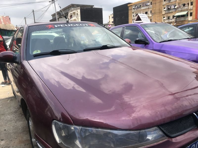 Peugeot 406 - extérieur