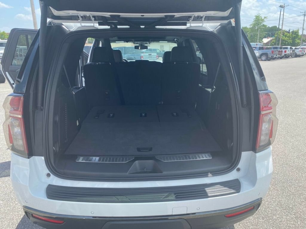 Chevrolet Tahoe 2021 8