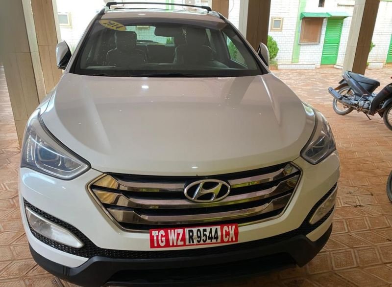 HYUNDAI Santafé Sport 8
