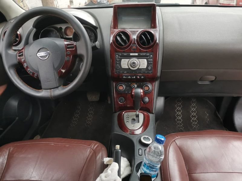 Nissan QASHQAI 4