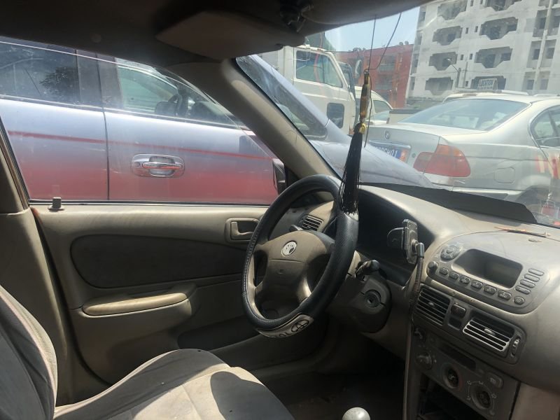 Toyota auto 6