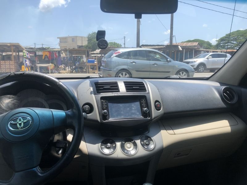 Toyota Rav4 6