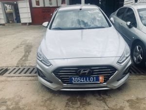 Hyundai Sonata - miniature