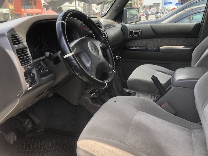 Nissan patrol 2002 8