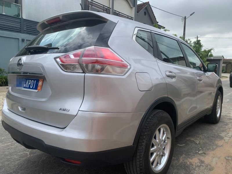 Nissan Rogue 2