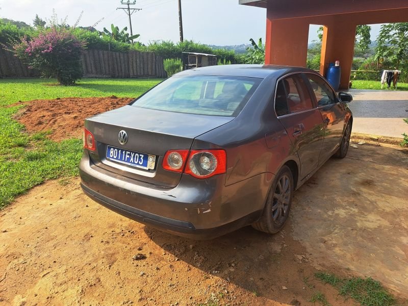 VolksWagen Jetta 2