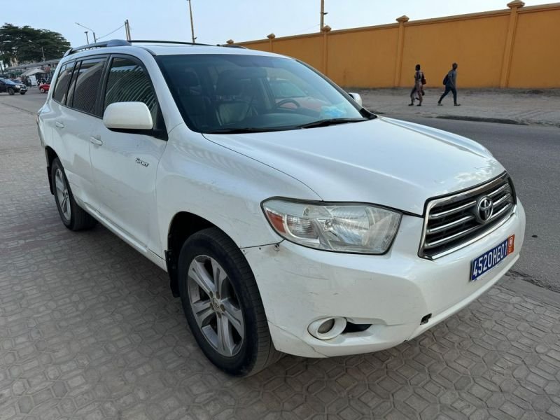 TOYOTA HIGHLANDER 5