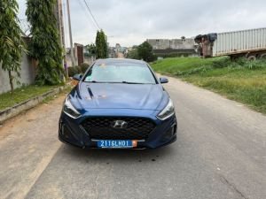 Hyundai sonate