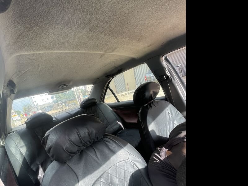 Peugeot 406 blanche 6