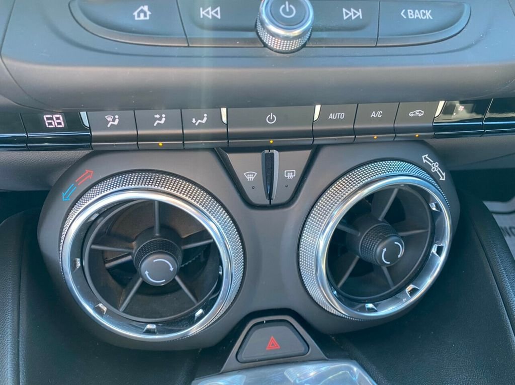 CHEVROLET CAMARO 2018 5