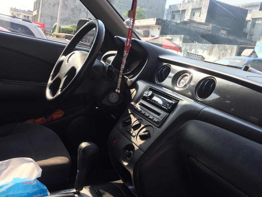 Mitsubishi Outlander 4