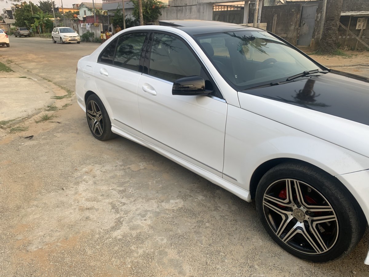 Mercedes C300 3