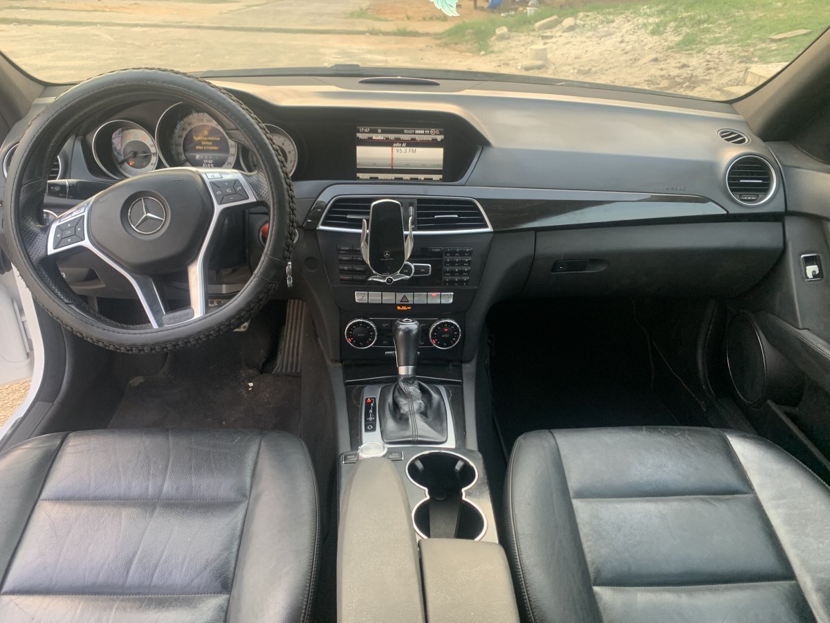 Mercedes C300 4