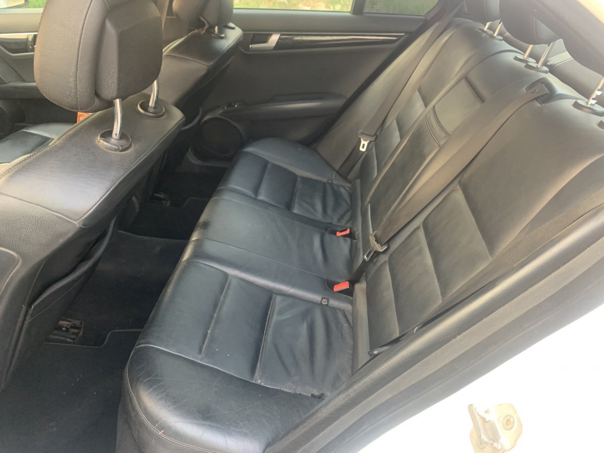 Mercedes C300 6