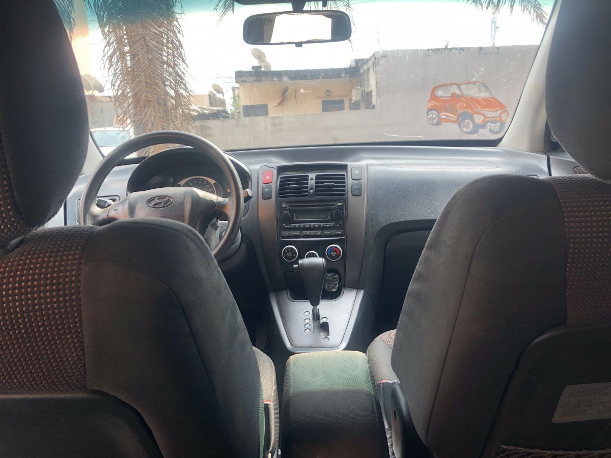 Hyundai Tucson 2006 8