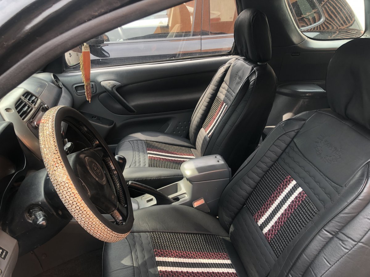 Toyota RAV4 hybride 5
