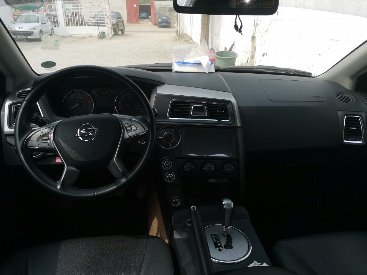 Ssangyong 6
