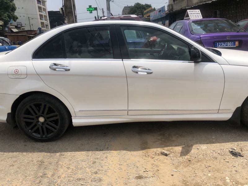 Mercedes C300 3