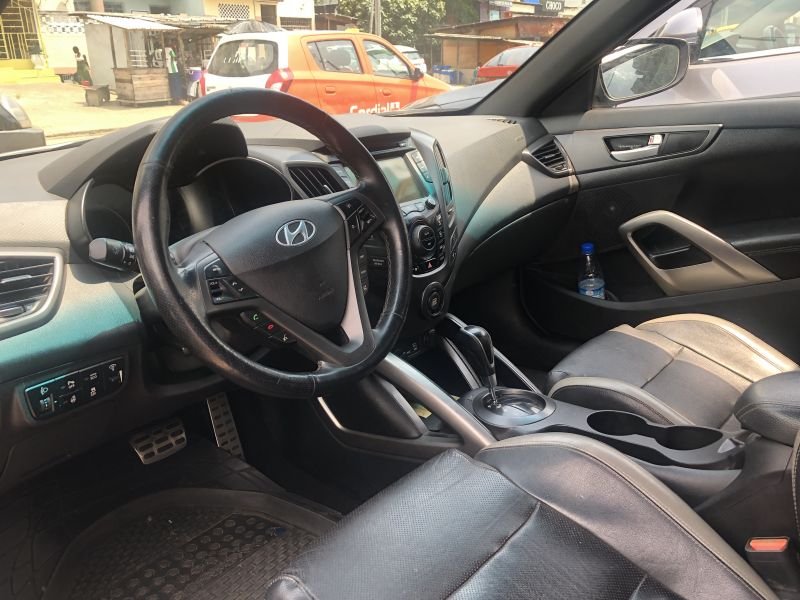 Hyundai veloster 7