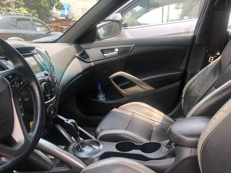 Hyundai veloster 9